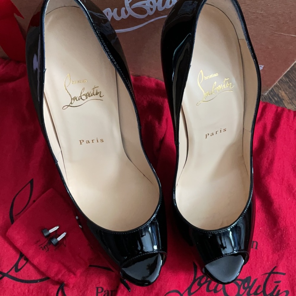 AuthenticChristian Louboutin Lady Peep 150 Patent Calf - Picture 4 of 17